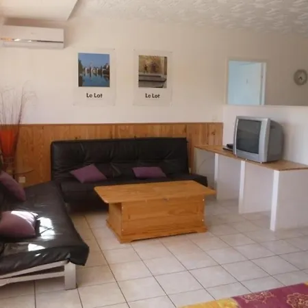 House L'oustal Semesterbostad *